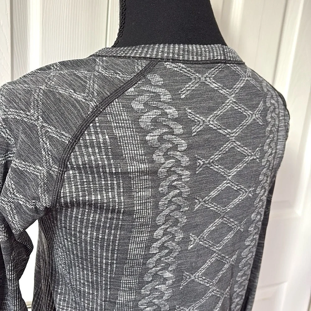 Lululemon Rest Less Pullover - Picture 7 of 15